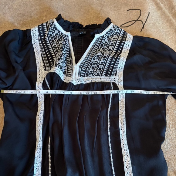 Anthropologie Bl^ink London Black and White Embroidered Women's Top size S - Picture 7 of 9